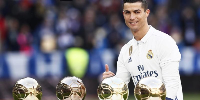 Thu nhập khác của CR7